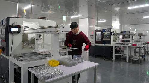 訂單滿載，全力趕工 資陽樂至某企業(yè)24小時運轉(zhuǎn)，技術(shù)服務(wù)沖刺四季度